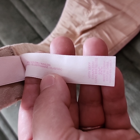 Victoria strapless bra - Picture 9 of 10